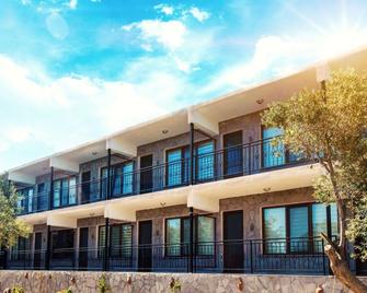Piri Reis Motel & Restaurant - Sokakagzi - Edificio