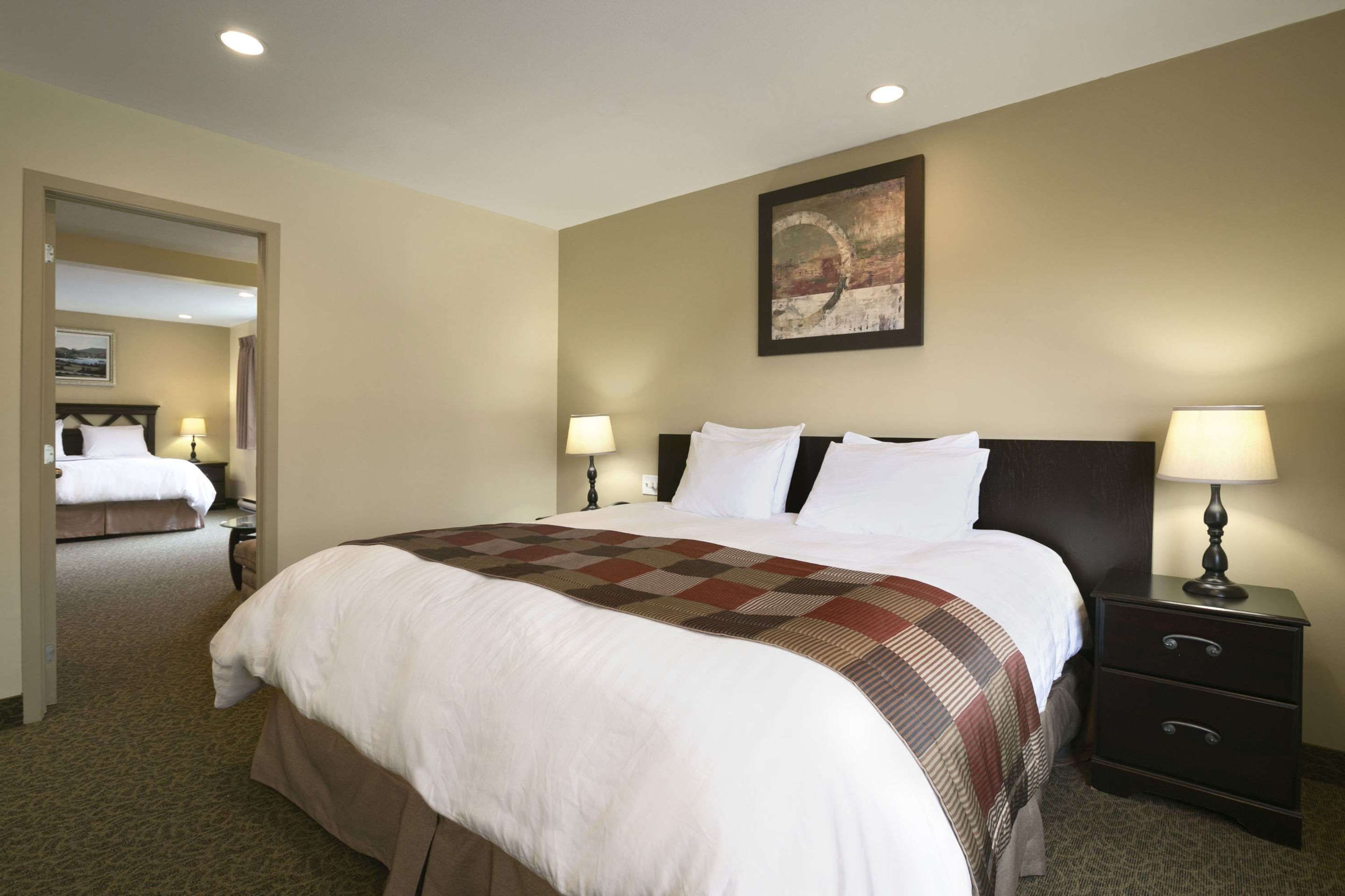 Days Inn Montreal East