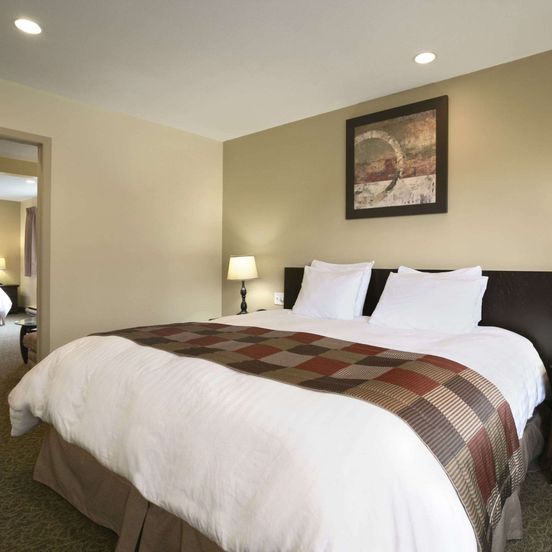 Days Inn Montreal East image 1