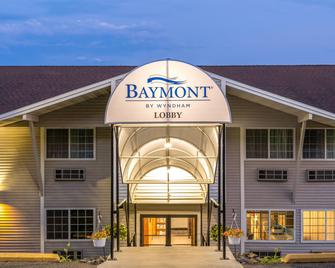 Baymont by Wyndham Duluth/Spirit Mountain - Duluth - Building