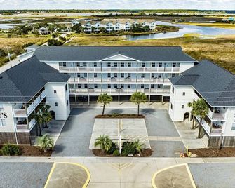 Unit 112D at Tiffany's Motel - Surf City - Edificio