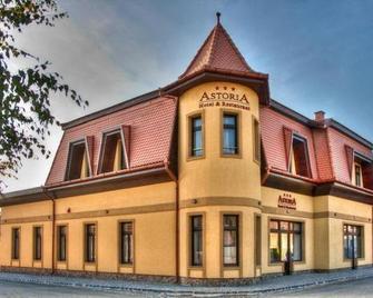 Astoria Hotel & Restaurant - Gheorgheni - Будівля