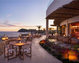Four Seasons Resort and Residences Cabo San Lucas Cabo Del Sol - Cabo San Lucas - Patio