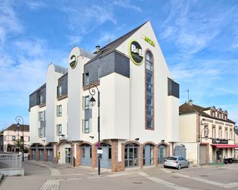 B&B HOTEL Dreux Centre - Dreux - Edificio