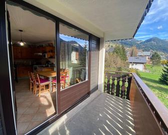 Charming apartment in village center with balcony and parking - La Chapelle-d'Abondance - Balcon