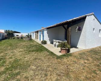 Gite Bouin, 2 bedrooms, 4 persons - Bouin - Edificio