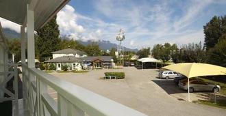 Fasthotel Chambery - Chambéry - Varanda