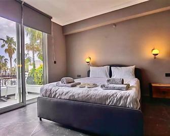 Ali Baba Hotel - יאליקבאק - חדר שינה