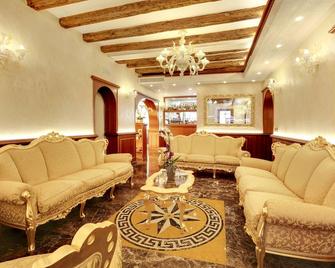 New Reiter Hotel - Venice - Lobby