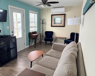 Drift Ashore House - Rocky Harbour