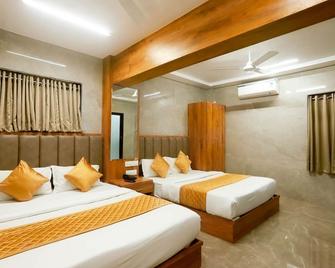 Hotel Karishma Dadar - Bombay - Habitación
