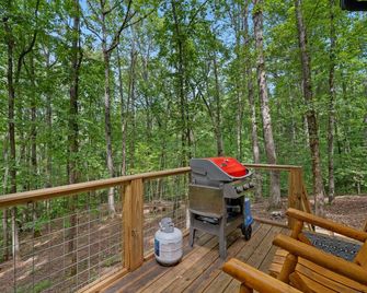 White Pine Perch - Clayton - Balcony