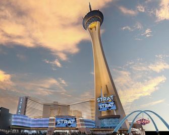 The STRAT Hotel, Casino & Tower, BW Premier Collection - Las Vegas - Building