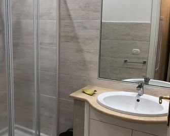 Alloggi per uso turistico A&M - Acquapendente - Bathroom
