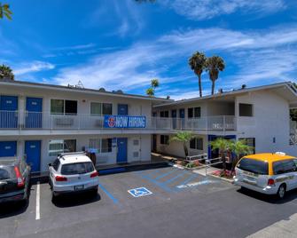 Motel 6 Westminster South Long Beach Area - Westminster - Building