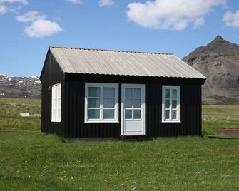 Great Location - Luxury Cottage Unique Surroundings - Glacier National Park - Hellnar - Edificio