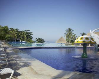 Ghl Relax Hotel Costa Azul - Santa Marta - Pool