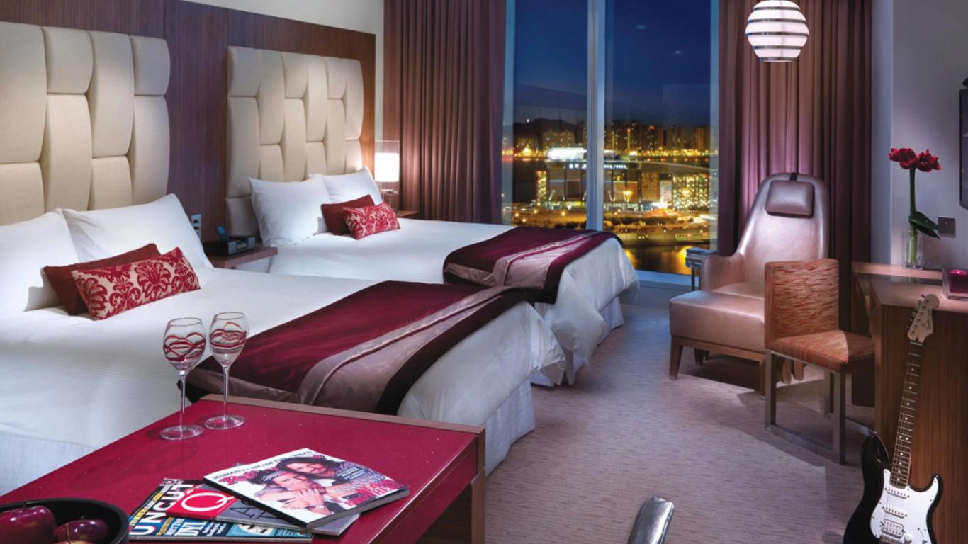City of Dreams - The Countdown Hotel