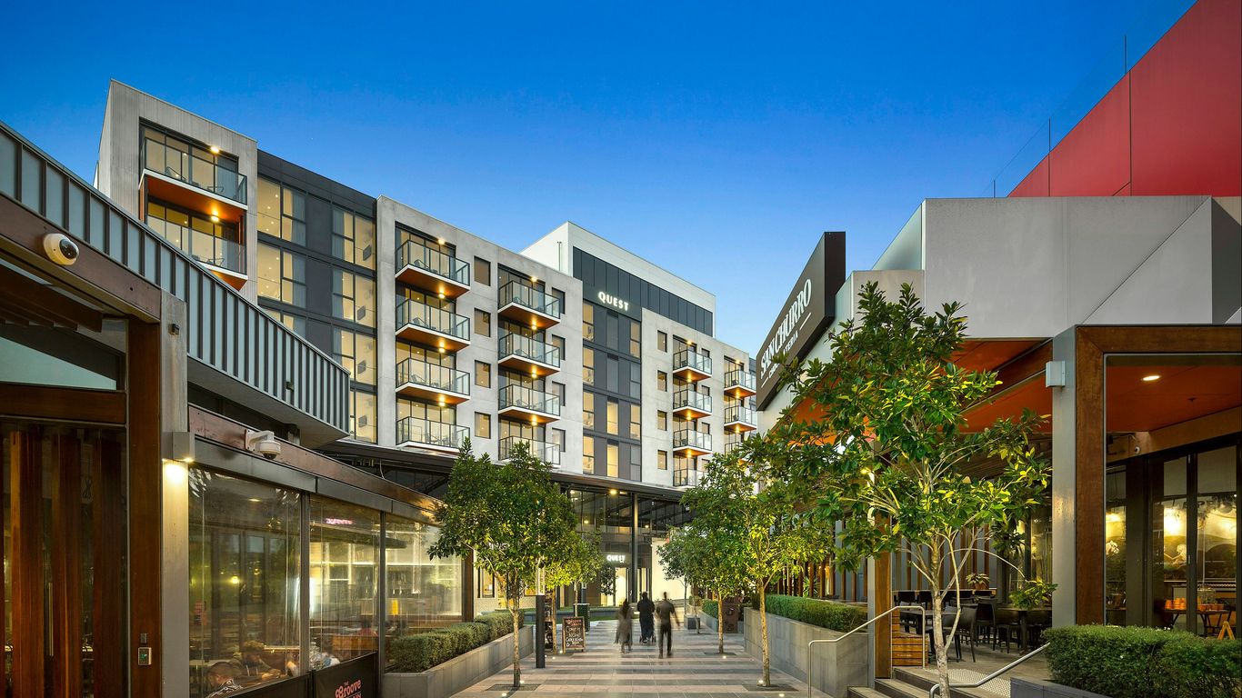 كويست إبينج