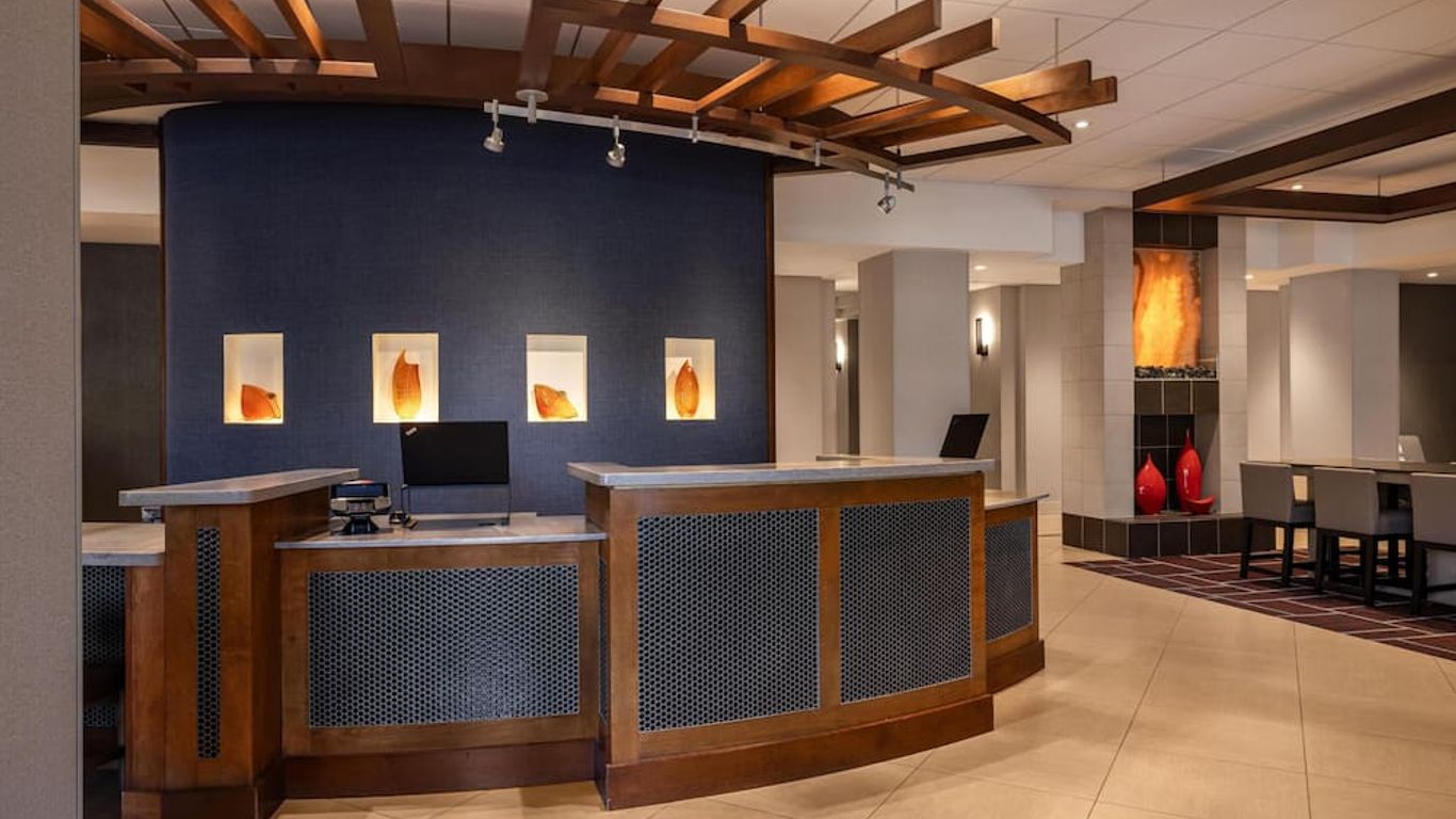 Hyatt Place Detroit Utica