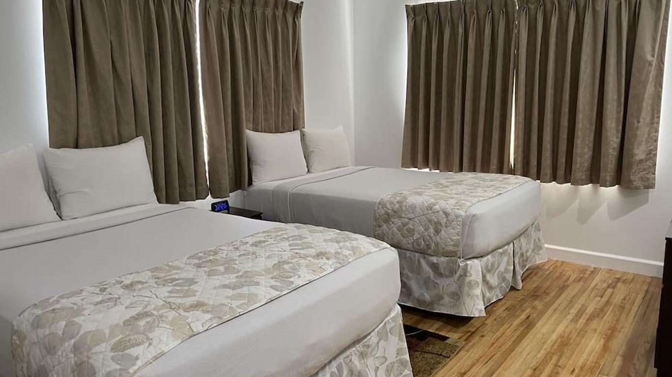 Beach Place Hotel