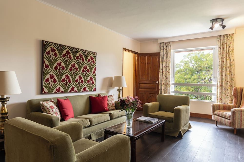 أماليا هوتل ميتيورا