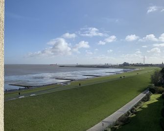 Seehotel Neue Liebe - Cuxhaven - Playa