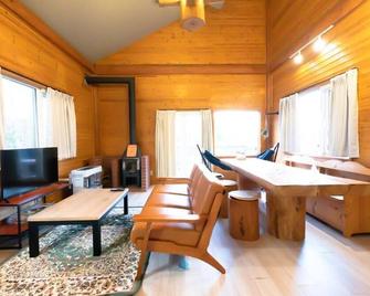 Woodhouse Yasunaya - Toyako - Wohnzimmer