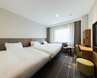 جاي آر إيست هوتل ميتس ميجيرو - طوكيو - غرفة نوم