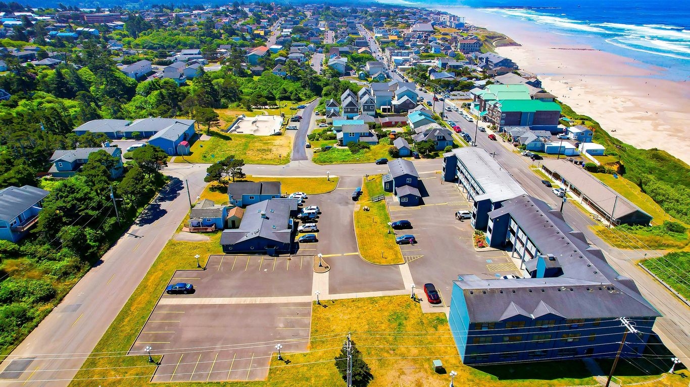 OYO Waves Hotel Newport Or - Nye Beach