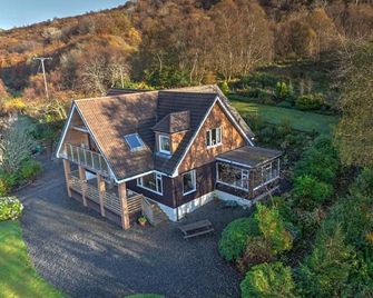 Ardfyne - 4 bathroom lodge style home on Loch Fyne - Cairndow - Gebäude