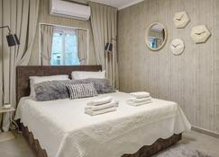 Hahavatselet Suite - Isrentals - Jerusalem - Bedroom