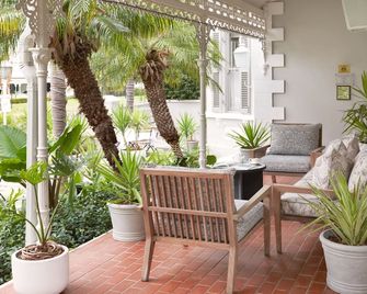 The Robertson Small Hotel and Spa by The Living Journey Collection - Robertson - Terasa