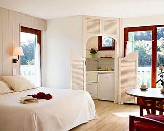 La Pinède - Amélie-les-Bains-Palalda - Chambre