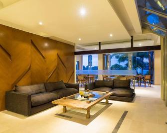 The Samata by LifestyleRetreats - Denpasar - Living room