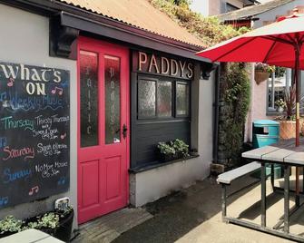 Courtyard Bedroom Ensuite, The Orchard, Terryglass - Nenagh - Patio