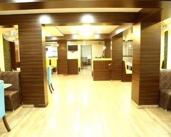 Pan Club Hotel - Vapi - Lobby