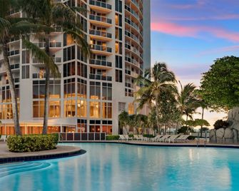 Trump International Beach Resort - Sunny Isles Beach - Svømmebasseng