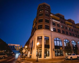Jefferson Street Inn - Wausau - Gebäude