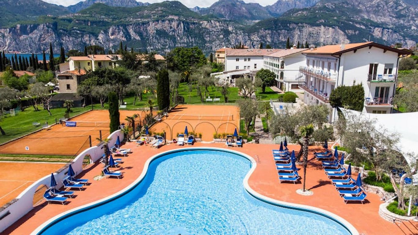 Club Hotel Olivi - Tennis Center