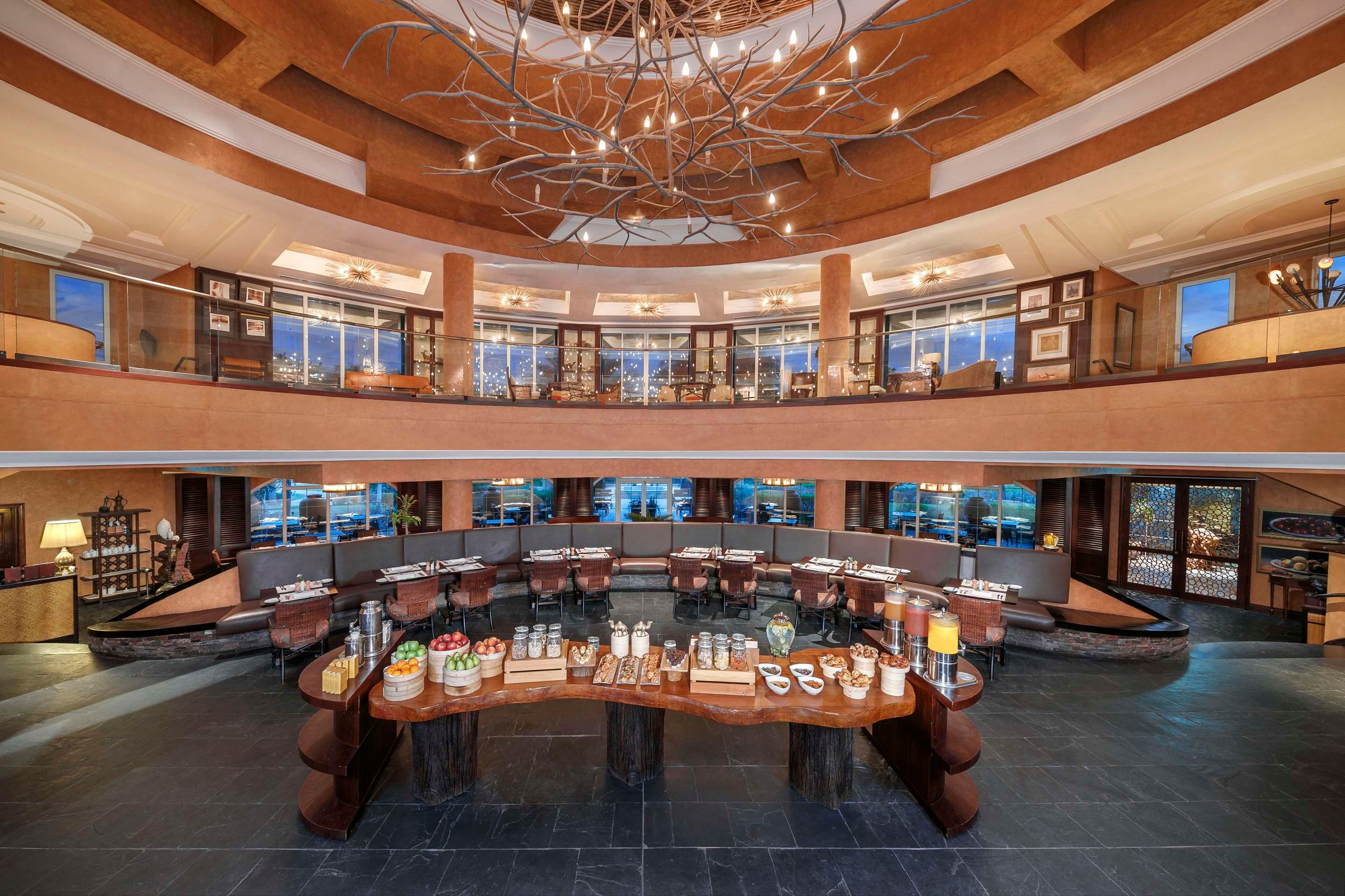 Anantara Desert Islands Resort & Spa