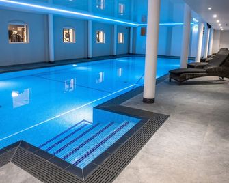 Cottesmore Hotel Golf & Country Club - קראולי - בריכה