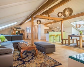 Luxurioeses Penthouse-Appartement - Höchst  - Sala de estar