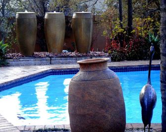 Lourie Lodge - Johannesburg - Pool