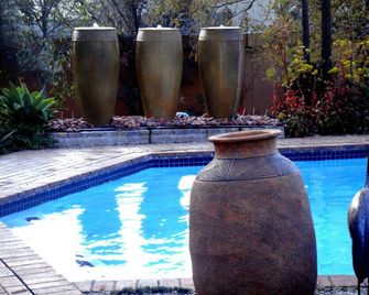 Lourie Lodge - Johannesbourg - Piscine