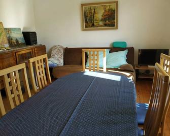 Maison charmante à Sainte-Agnés - Sainte-Agnès - Comedor