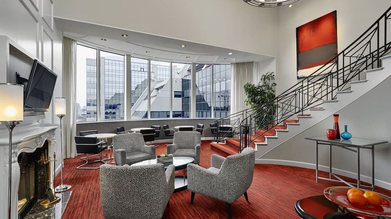 Loews Nashville Hotel at Vanderbilt Plaza