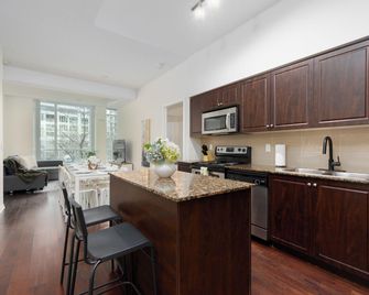Rs Boutique Suites - Fort York - Toronto - Kitchen