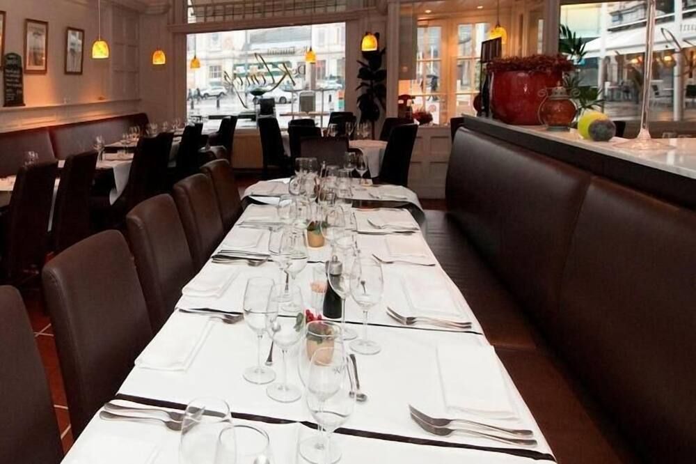 هوتل ميل كولونيس