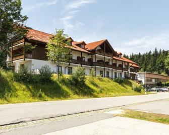 Hotel Mitterdorf - Mitterfirmiansreut - Gebouw